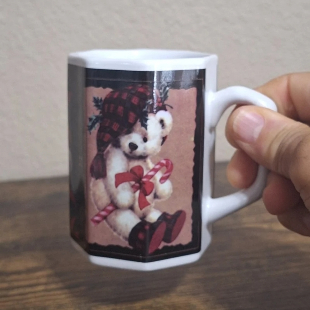Vintage 1990s Giftco Tartan Christmas Teddy Bear Octagon Style 8 oz Ceramic Mug.